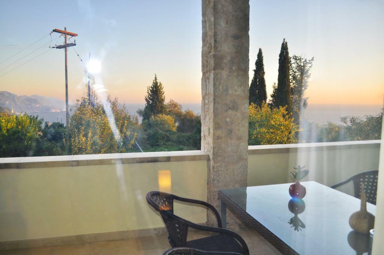 Lemoni Apartments Pélekasz Kültér fotó
